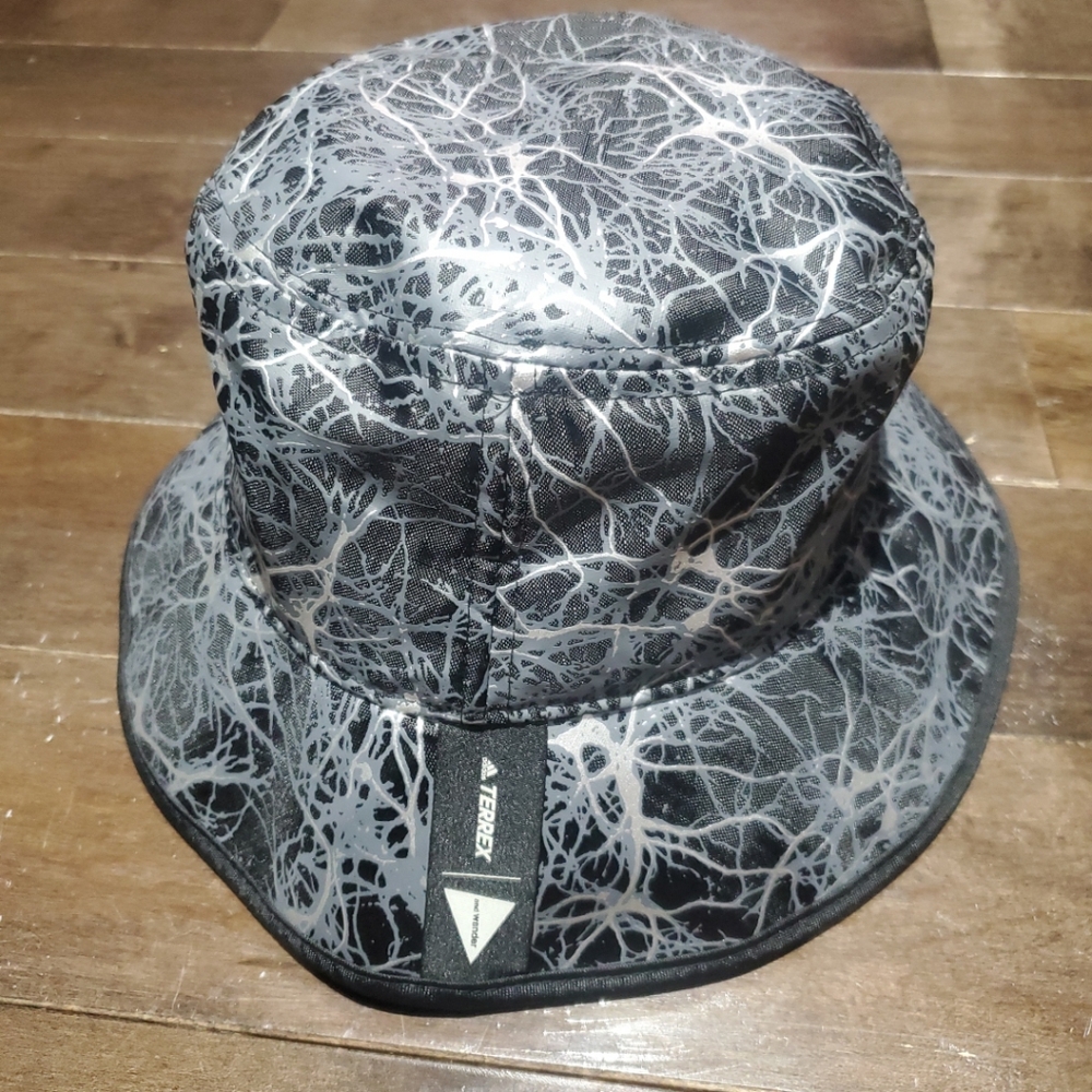 Adidas terrex bucket hat
